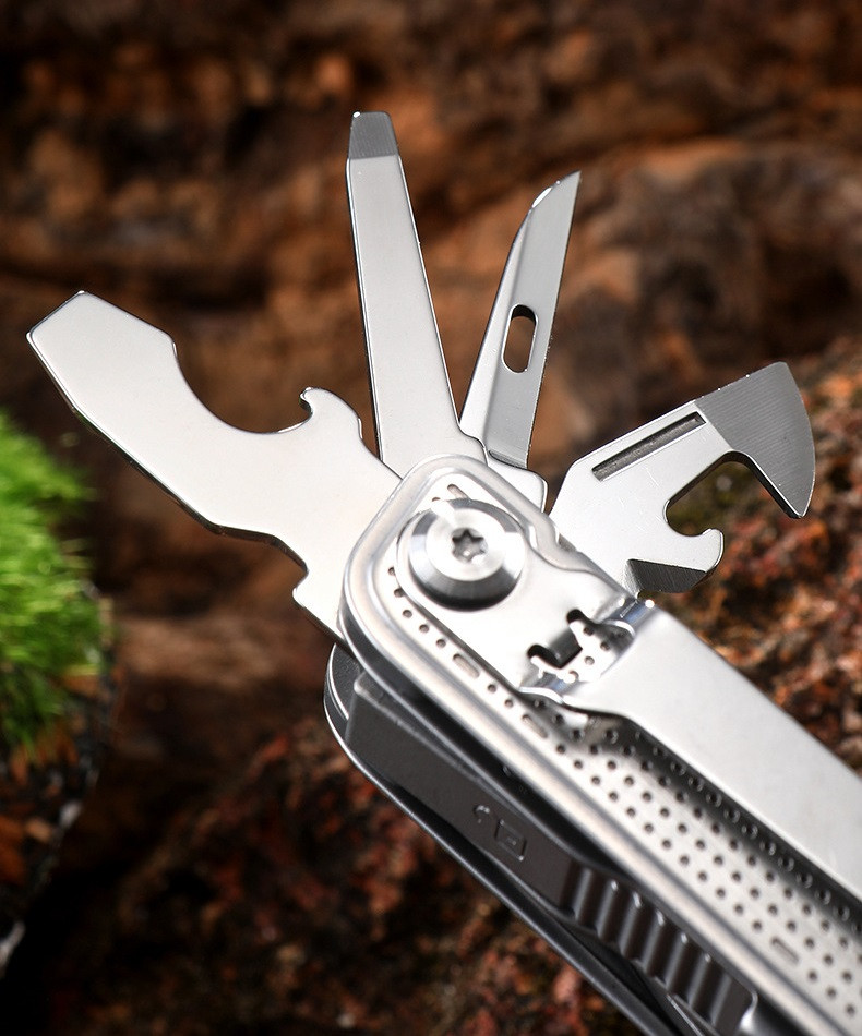 25 in 1 outdoor folding knife with pliers for field emergency diy industrial equipment customizable oem support