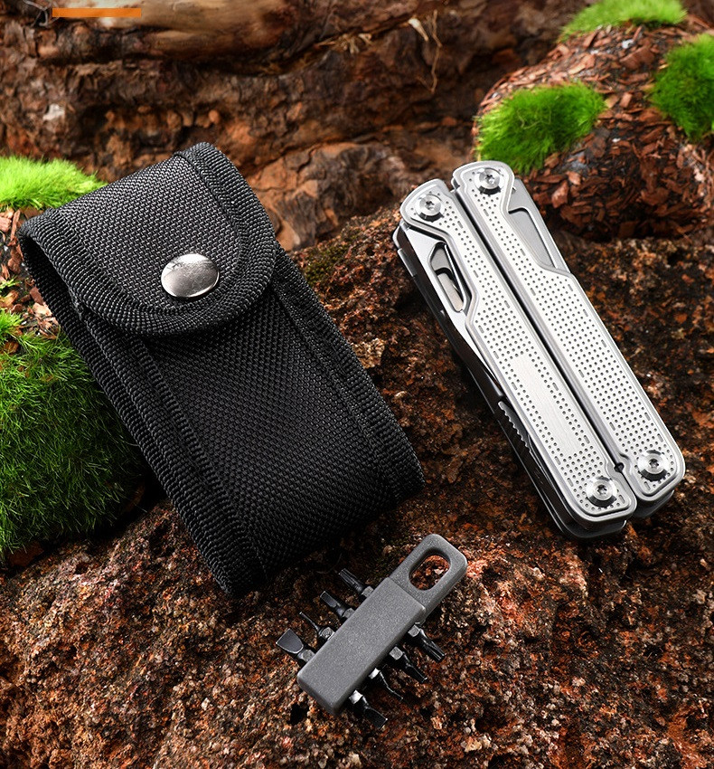 25 in 1 outdoor folding knife with pliers for field emergency diy industrial equipment customizable oem support