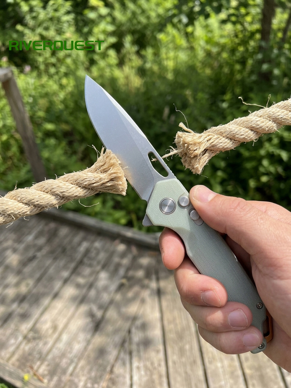 outdoor survival folding knife d2 steel blade with g10 handle